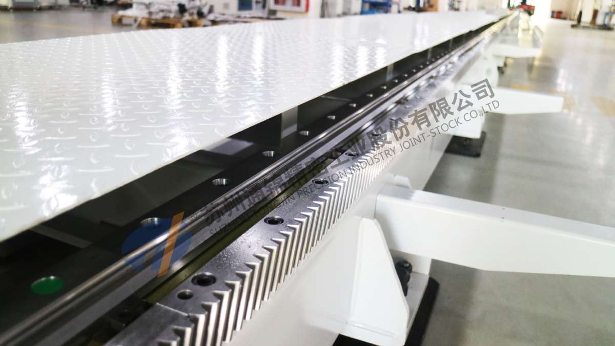 【通錦第七軸】生產線添加第七軸機器人帶來的好處